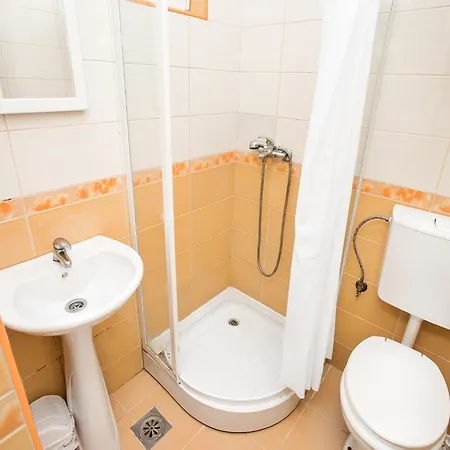 Perfect Near The Sea & Aqua Park Guest house